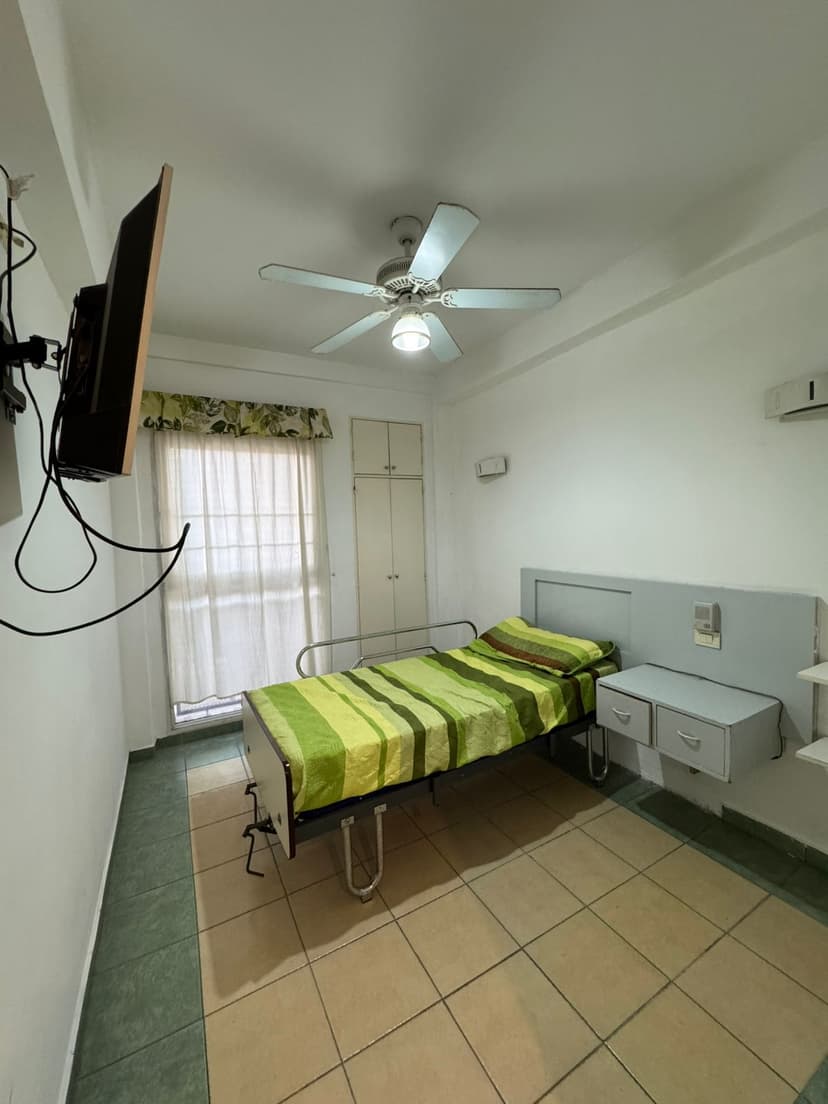 Habitaciones privadas y compartidas para residentes